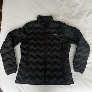 Columbia Women's Delta Ridge Black Puffer Jacket